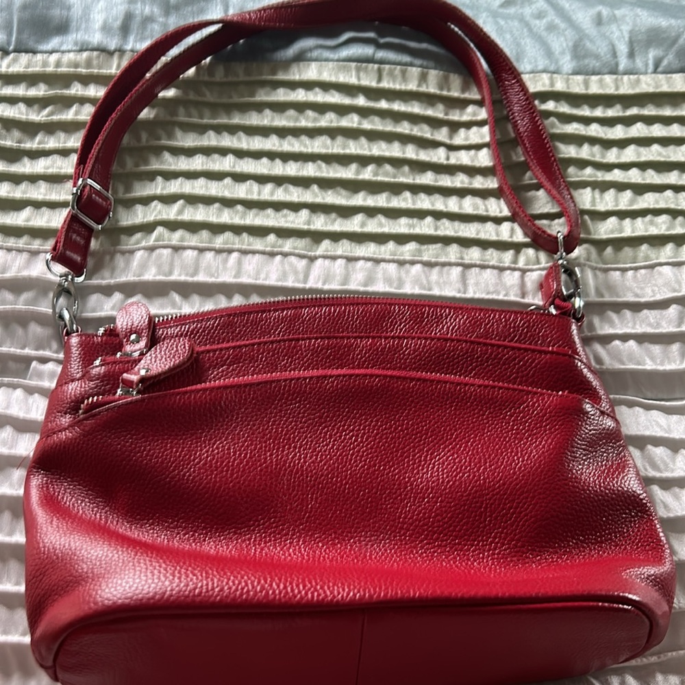 Chic Red Crossbody Bag - Picture 2 of 7